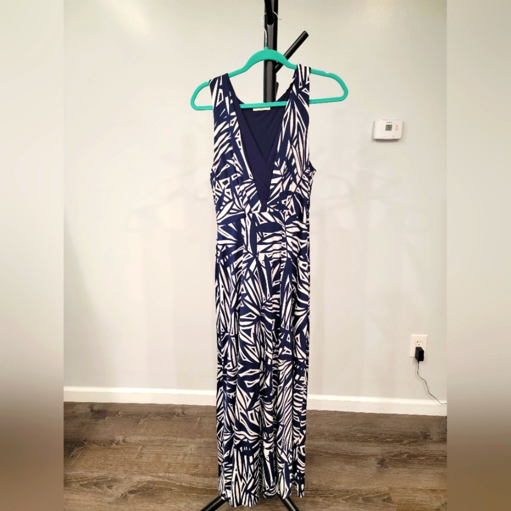 M blue/white maxi sleeveless dress